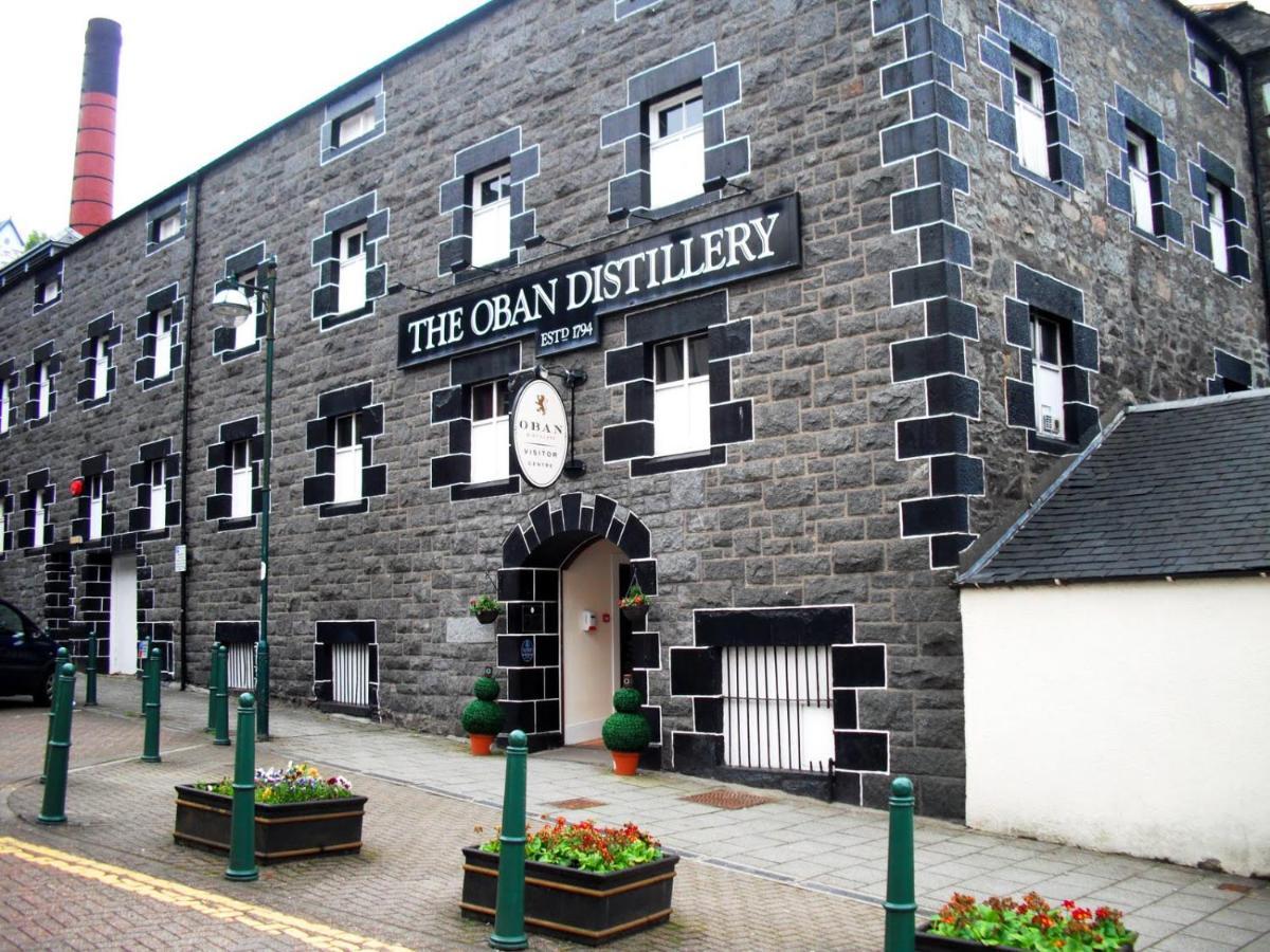 The Distillers Den Oban Exterior photo